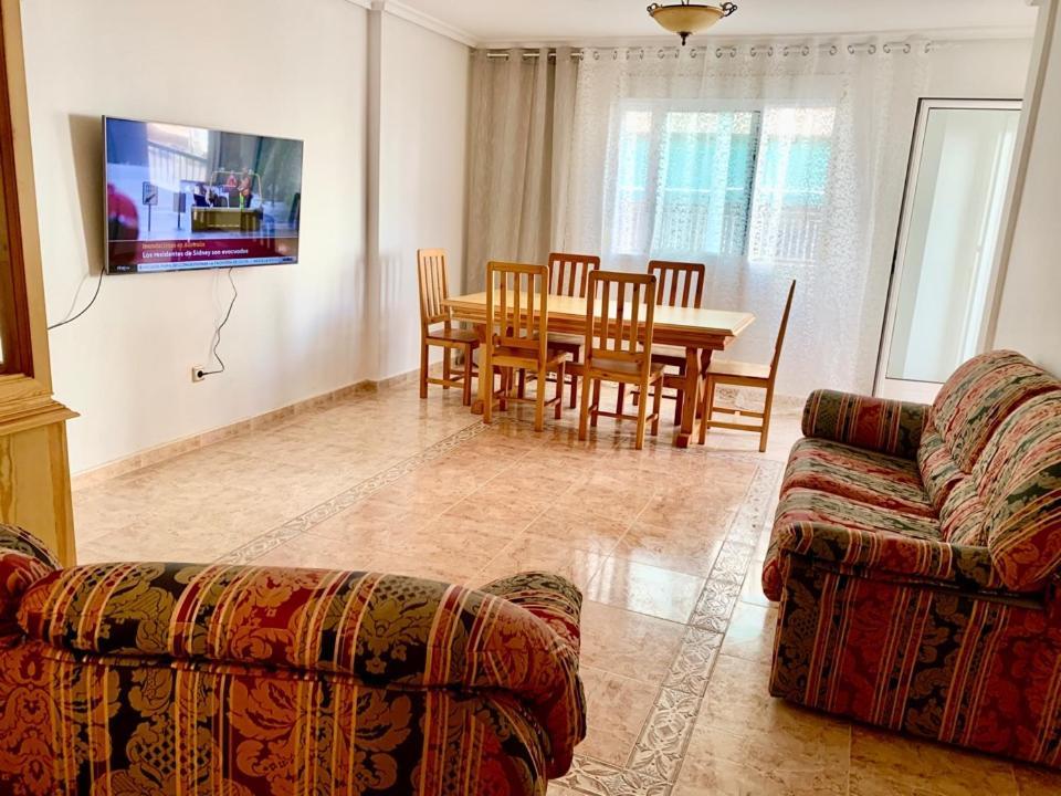 Esmeralda Torrevieja Extérieur photo