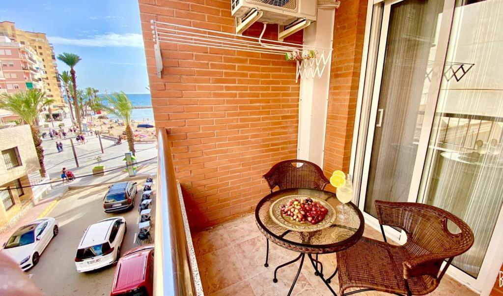 Esmeralda Torrevieja Extérieur photo